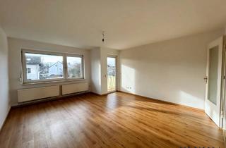 Haus kaufen in 83026 Rosenheim, ELVIRA - Rosenheim - Schönes Reihenmittelhaus mit großem Garten und 2 Garagen