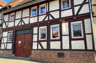 Bauernhaus kaufen in 37281 Wanfried, Wanfried - kl. HofBauernhaus mit 8 Zi + Garage im Ortskern von Wanfried