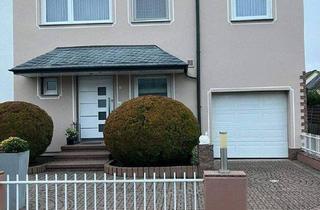 Doppelhaushälfte kaufen in Karpfenweg 1, 63110 Rodgau, Rodgau - Exklusive top renovierte DHH