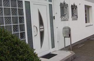 Haus kaufen in 59423 Unna, Unna - Bungalow mit großem Grundstück, Ausbaupotential & Garage