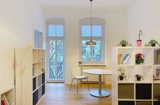 Wohnung kaufen in Scherenbergstraße 22, 10439 Prenzlauer Berg, Bezugsfreie und sanierte Wohnung mit Balkon im Prenzlauer Berg!