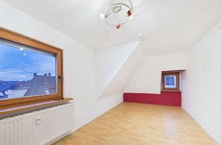 Wohnung kaufen in 78056 Villingen-Schwenningen, Geräumige Dachgeschosswohnung in Schwenningen