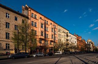 Wohnung kaufen in Oranienburger Straße 39, 10117 Mitte, 1-Zimmer Altbauwohnung in ruhigem Hinterhof