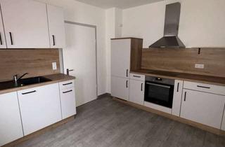 Wohnung kaufen in 91781 Weißenburg, Renovierte 4,5 Zimmerwohnung im Herzen Weißenburgs