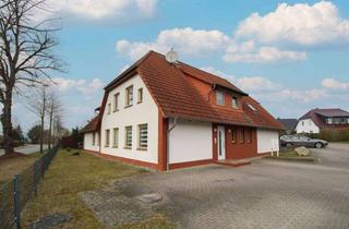 Wohnung kaufen in 18107 Elmenhorst/Lichtenhagen, Vermietete Kapitalanlage – Charmante 2-Zi.-Erdgeschosswohnung in Elmenhorst-Lichtenhagen