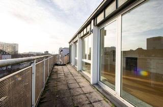 Penthouse kaufen in 40474 Golzheim, Elegantes Wohnen über Golzheim – modernisiertes Penthouse mit Kamin & Luxusdetails