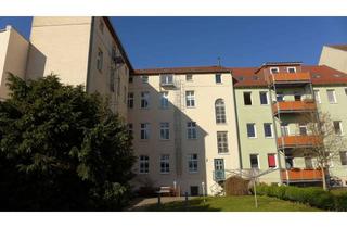 Wohnung mieten in 17489 Fleischervorstadt, WG-geeignet: Frisch renovierte 2-Zimmer-Altbauwohnung mit Dielen vor dem Zentrum Greifswalds