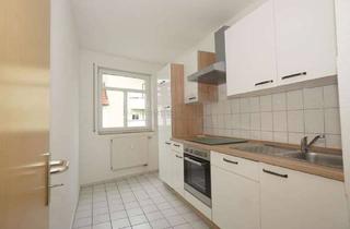 Wohnung mieten in Bosestraße 15a, 08056 Zwickau, Große, helle 3-Raum-Wohnung mit Einbauküche und kleinem Balkon