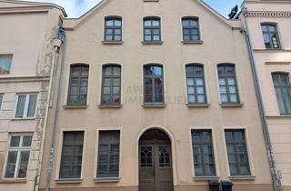 Wohnung mieten in Hinter Dem Chor 17, 23966 Altstadt, 2-Raum-Wohnung-Stellplatz-Gäste WC-Balkon