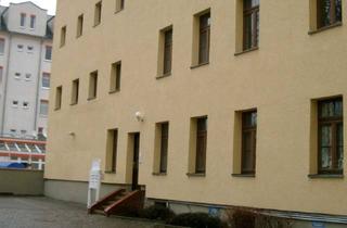 Wohnung mieten in Glockenstraße 25, 09130 Sonnenberg, Kuschlige Singlewohnung möbliert und mit kleiner Einbauküche sucht Mieter