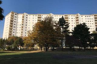 Wohnung mieten in Löwensteinring, 12353 Buckow, 2,5-Zimmer-Wohnung in Berlin-Gropiusstadt