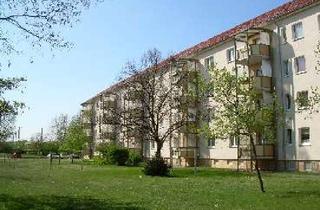 Wohnung mieten in Geschwister-Scholl-Straße 27, 03172 Guben, 2-Zimmer-Wohnung mit Balkon sucht Mieter!