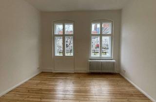 Wohnung mieten in Bellermannstraße 81, 13357 Wedding, Modernisiert - 2 Zimmer mit Einbauküche und Balkon