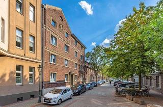 Wohnung mieten in Flügelstr., 40227 Oberbilk, Moderne DG-Wohnung in denkmalgeschützem Wohnhaus, ruhige Seitenstraße