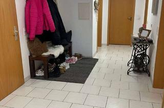 Wohnung mieten in Im Brühl, 88361 Altshausen, Elegante 4-Zimmer Wohnung mit Balkon im 1. OG in Altshausen