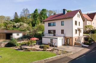 Wohnung mieten in 37296 Ringgau, Sehr gepflegter Zustand: 3-Zimmer-Wohnung mit großem Balkon, Garten und Einbauküche