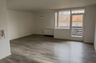 Wohnung mieten in Pfälzerstraße 13, 93133 Burglengenfeld, Einladende 3-Zimmer Wohnung mit Süd-Loggia im 3. OG in Burglengenfeld