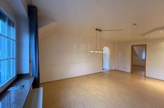 Wohnung mieten in 45147 Holsterhausen, gemütliche Dachgeschoss-Wohnung in Holsterhausen