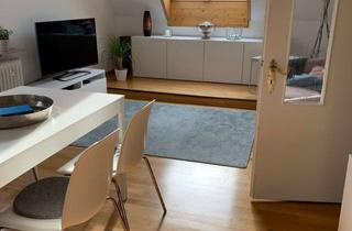 Wohnung mieten in Zollernstraße 24, 72379 Hechingen, Charmante, helle 3-Zi.-Whg. mit Flair und Blick auf die Burg Hohenzollern