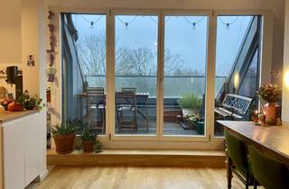 Wohnung mieten in 12099 Neukölln, Helle 2 Zimmer Wohnung // Dachgeschoss // Neukölln-Tempelhof