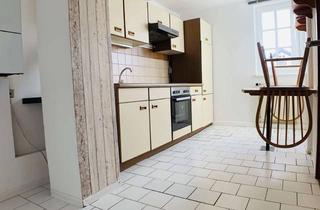 Wohnung mieten in 65582 Diez, Diez gemütliche Dachgeschoss, 2 Zimmer, Küche mit Einbauküche, Bad mit Dusche