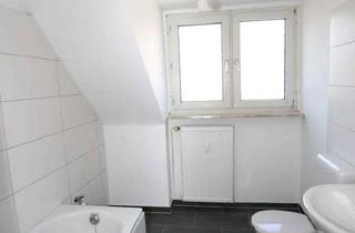 Wohnung mieten in Spatenstraße, 47119 Laar, Helle 2-Zimmer-Dachgeschoß-Wohnung mit modernem Bad in Laar!