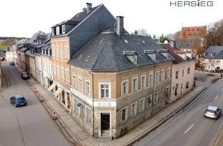 Haus kaufen in 09487 Schlettau, Sanierungsbedürftiges Wohn- und Geschäftshaus in Schlettau