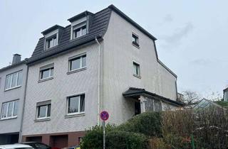 Haus kaufen in 42327 Wuppertal, Reihenendhaus mit Garten, Balkon & Garagen in Wuppertal-Vohwinkel