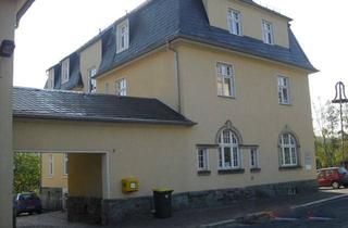 Wohnung mieten in Rathausstraße, 09573 Augustusburg, Helle Dachgeschosswohnung im Herzen von Erdmannsdorf