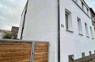 Einfamilienhaus kaufen in Wiesenstraße 32, 66386 St. Ingbert, Einseitig angebautes Einfamilienhaus im Stadtteil St. Ingbert-Süd