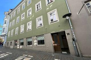 Anlageobjekt in 96450 Coburg, Voll vermietetes Stadthaus mit 5 Wohnungen und 2 Gewerbeeinheiten