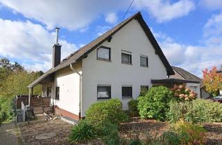 Anlageobjekt in 53773 Hennef, Mehrfamilienhaus mit 4 Wohneinheiten – top Kapitalanlage mit Option zur Eigennutzung