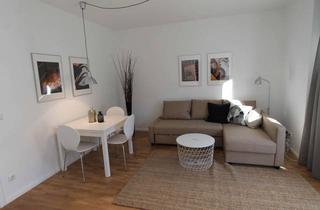 Immobilie mieten in Küstriner Straße 30a, 13055 Alt-Hohenschönhausen, Wohnen am Sportforum- Living close to the Sportforum!