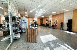 Immobilie kaufen in 50769 Worringen, Provisionsfrei: Flexible Gewerbefläche in Köln-Worringen - aktuell Friseur und Bäckerei