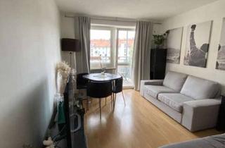 Wohnung kaufen in Erich-Kästner-Straße 14, 80796 Schwabing-West, Top Lage in Schwabing mit Südbalkon, direkt an der U2 Hohenzollernplatz