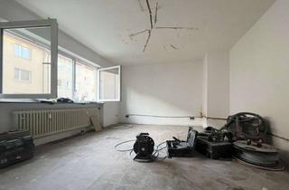 Wohnung kaufen in 90443 Nürnberg, Klein, Fein, Mein! Kernsaniert im Januar