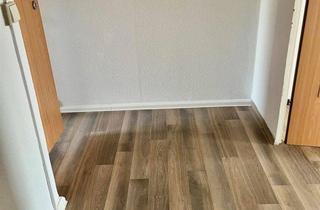 Wohnung mieten in Otto-Riedel-Str. 26, 08606 Oelsnitz, Gemütliche 2-Raum-Wohnung in familienfreundlicher Lage mit Balkon