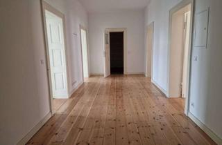 Wohnung mieten in Magdeburger Straße, 06112 Halle, Hochherrschaftlicher Altbau - 3 Zimmer, Balkon und moderne Einbauküche