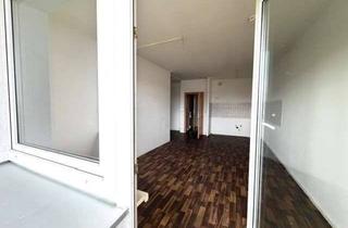 Wohnung mieten in Marie Curie Straße 13, 08529 Chrieschwitz, **super tolle 7 Zimmer Wohnung mit 2 Balkonen und 2 Bädern **