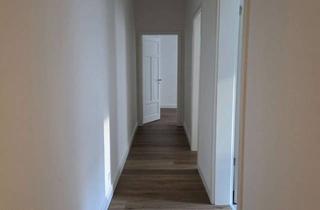 Wohnung mieten in 68169 Neckarstadt, MA-Alphornstraße, Altbau, 2 ZKB mit EBK, saniert