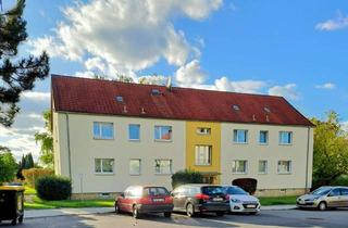 Wohnung mieten in Dr.-Otto-Nuschke-Straße, 01796 Pirna, Schöne, helle 3-Zi-Whg in verkehrsgünstiger Lage auf dem Pirnaer Sonnenstein