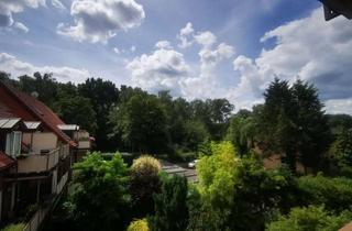 Wohnung mieten in Pliesterbecker Straße 171, 46284 Dorsten, Gepflegte 2-Zimmer DG-Wohnung mit Balkon und PKW-Stellplatz in Südlage