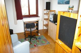 WG-Zimmer mieten in 01159 Löbtau-Nord, Ehemaliges Kinderzimmer in großer schöner Wohnung, lief bisher wie WG, jedes Alter und Herkunft