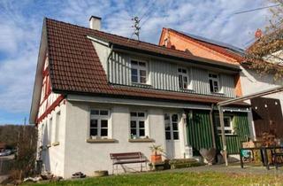 Haus kaufen in 71364 Winnenden, Charmantes Fachwerkhaus mit großer Scheune und Ausbaupotenzial