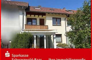 Haus kaufen in 78056 Villingen-Schwenningen, Ruhig gelegenes Reihenmittelhaus mit Wintergarten und Garage
