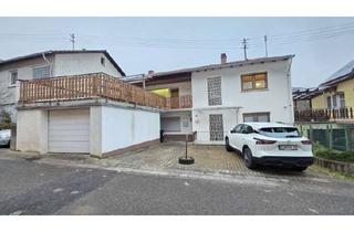Haus kaufen in 67487 Maikammer, 1-2 Familienhaus mit Hofbereich, Garage und Garten in angenehmer Wohnlage