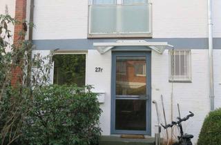 Reihenhaus kaufen in Rugierweg 27, 22453 Niendorf, Charmantes Mittel-Reihenhaus in Hamburg-Niendorf