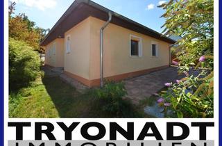 Haus kaufen in 14624 Dallgow-Döberitz, Charmanter Bungalow mit traumhaft großem Garten