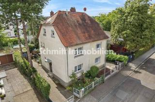 Doppelhaushälfte kaufen in 60529 Schwanheim, Doppelhaushälfte mit Garten in gefragter Schwanheimer Wohnlage