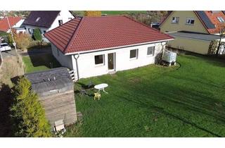 Haus kaufen in 53949 Dahlem, Bungalow in traumhafter Lage 95 m² Wohnen 660 m² Garten